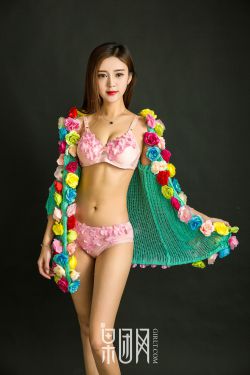 他在逆光中告白电视剧免费看
